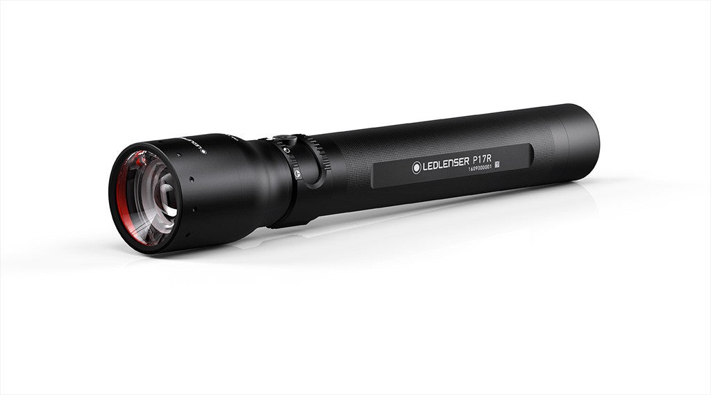 P17R LINTERNA LED LENSER RECARGABLE 1000L